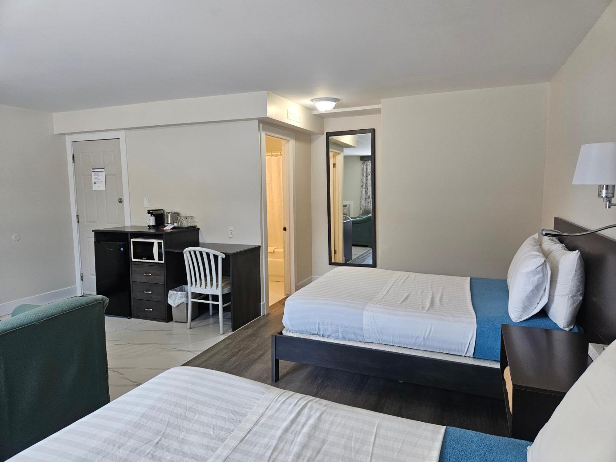 Leelas Villa Inn 플레셔튼 외부 사진